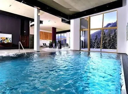 Hotell Alfa 4*