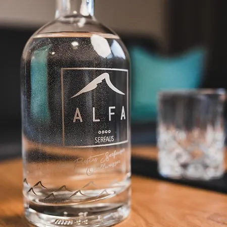 Alfa 4* 세르파우스